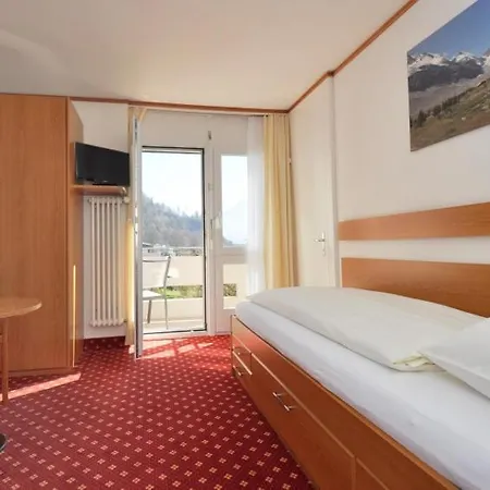 Sleeps 4 Wifi * Unterseen